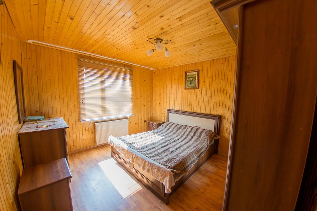 Guest House Suzirya Karpat Yaremche Eksteriør billede